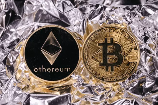 贝莱德出售 BTC 以购买价值 1850 万美元的 ETH：以太坊价格 10 月份将升至 2,600 美元